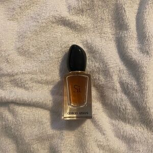 Giorgio Armani Si Eau de Parfum